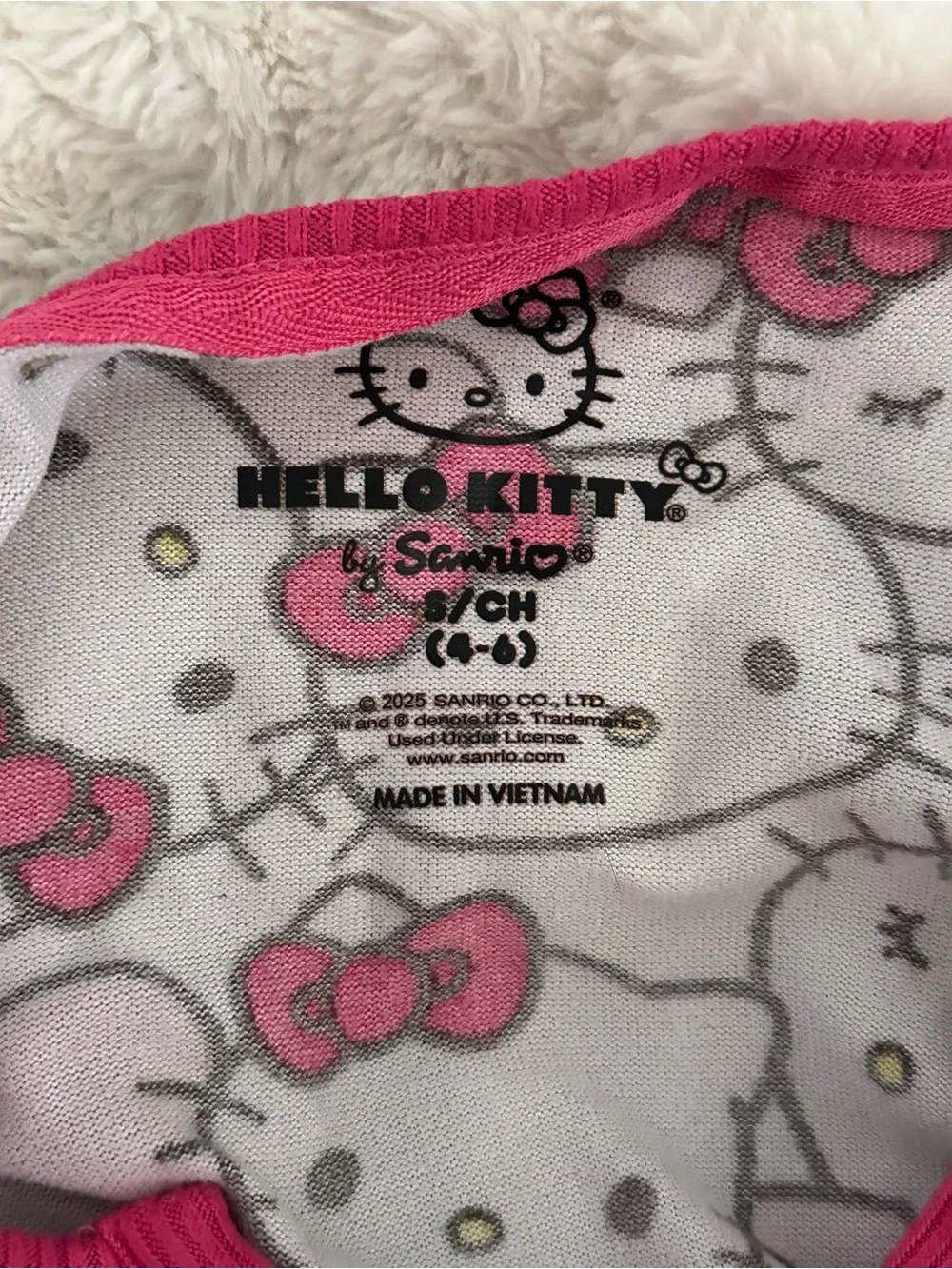 Sanrio | Intimates & Sleepwear | Hello Kitty Pink White Sleep Dressgown ...